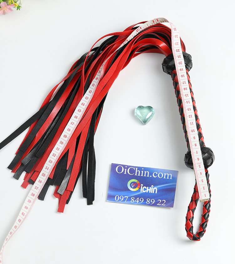  So sánh Roi da tình yêu kích dục SM chính hãng màu đỏ chính hãng
